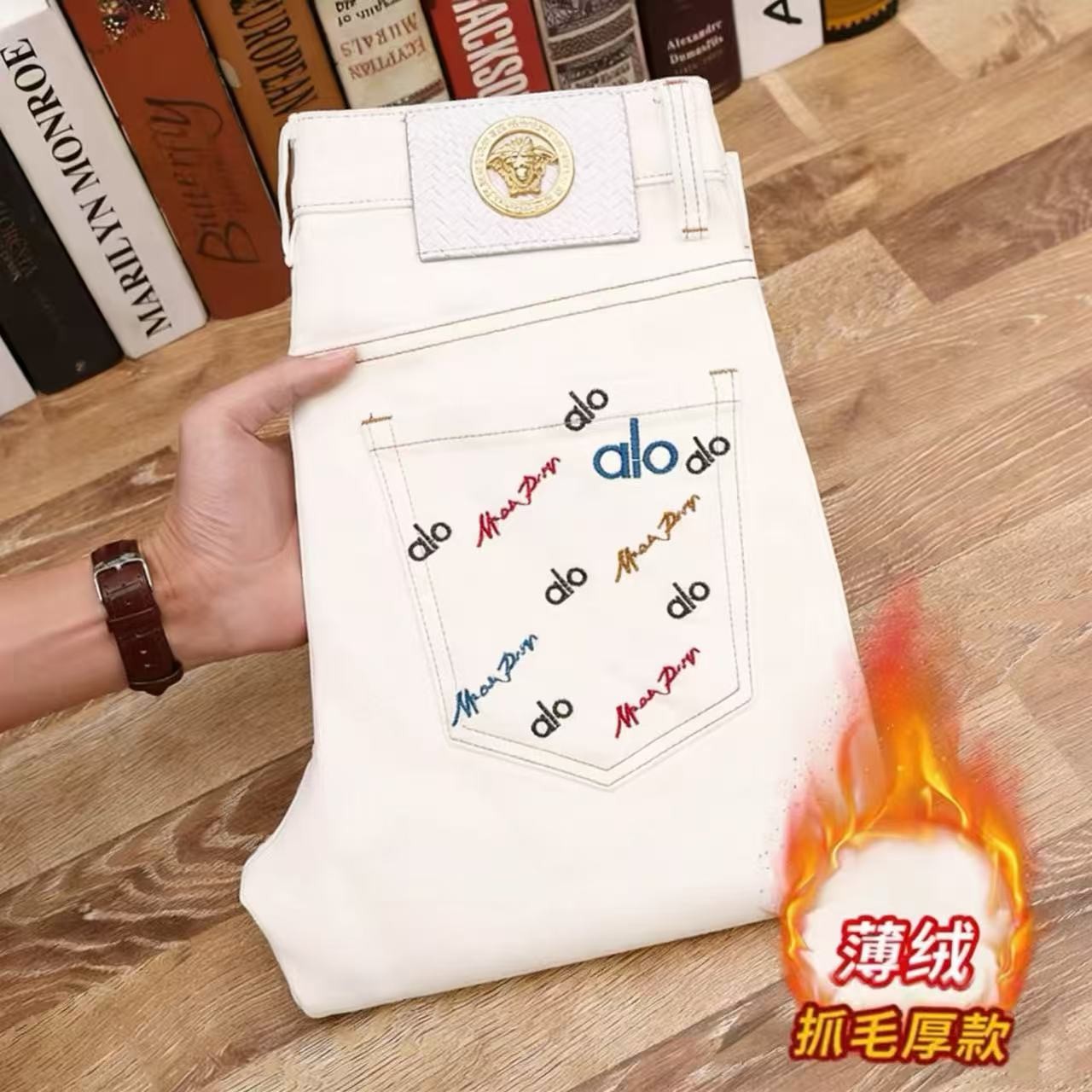 男士加厚字母刺绣秋冬牛仔裤修身小脚百搭舒适夏季显高弹力时尚