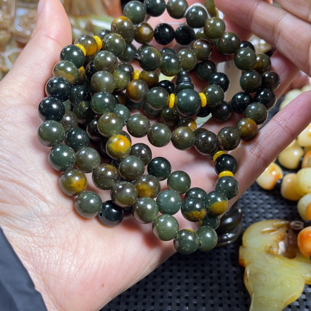 和田玉挂件未镶嵌曲****6