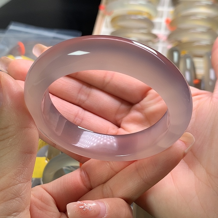 春***阳玛瑙/玉髓未镶嵌手镯53宽胎玻璃毕业，宽14厚9