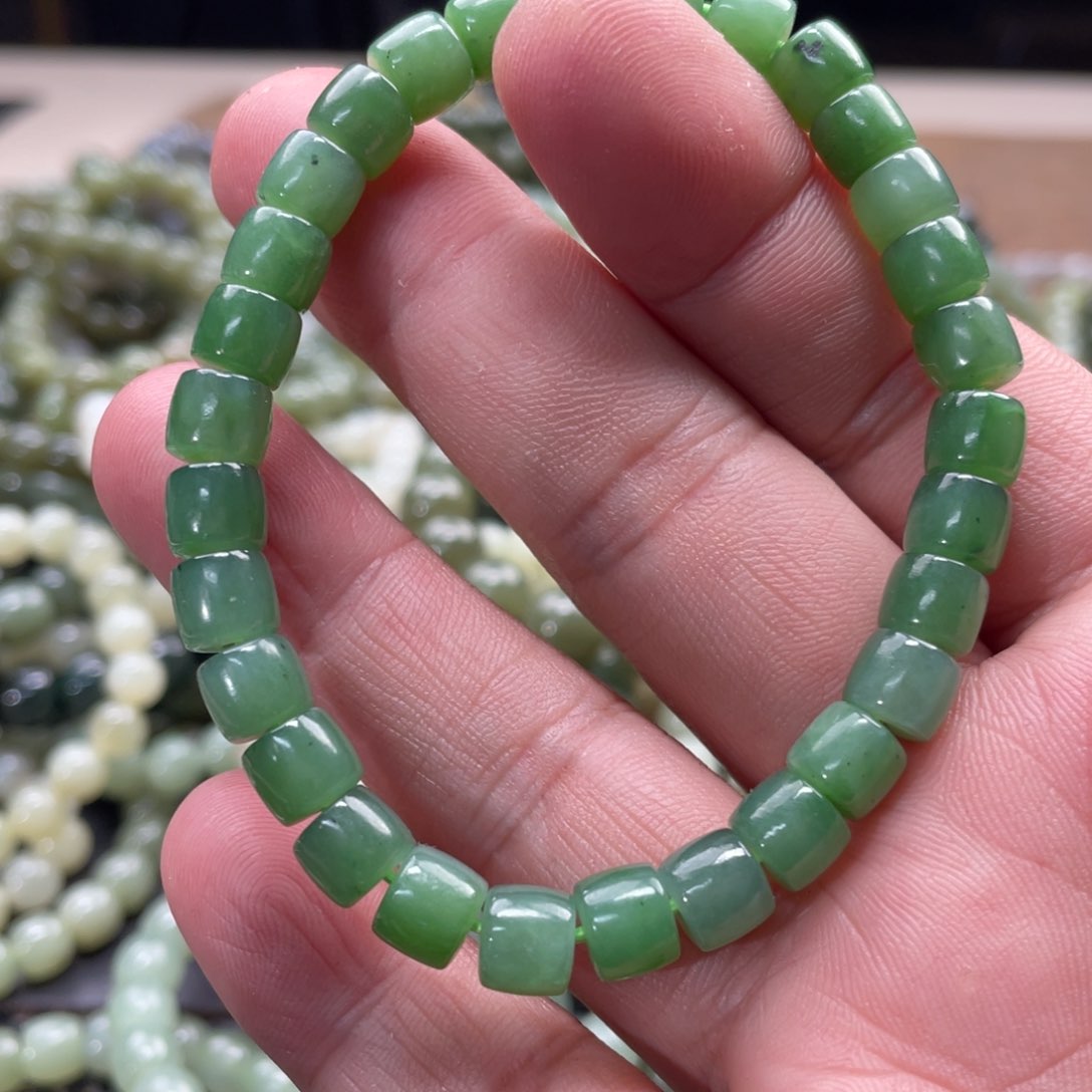 和田玉手链未镶嵌