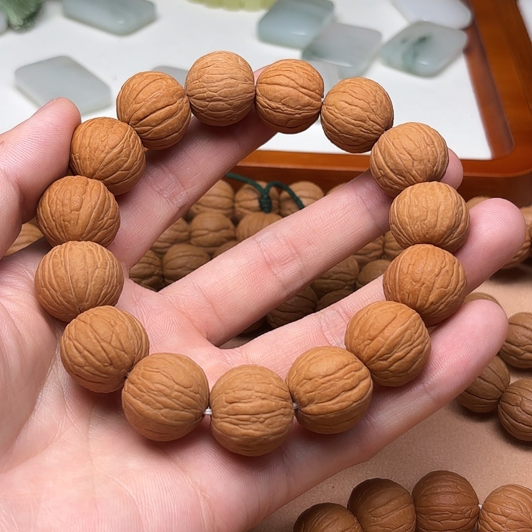 若***戏猴头核桃吊坠19➕福利盆子手串