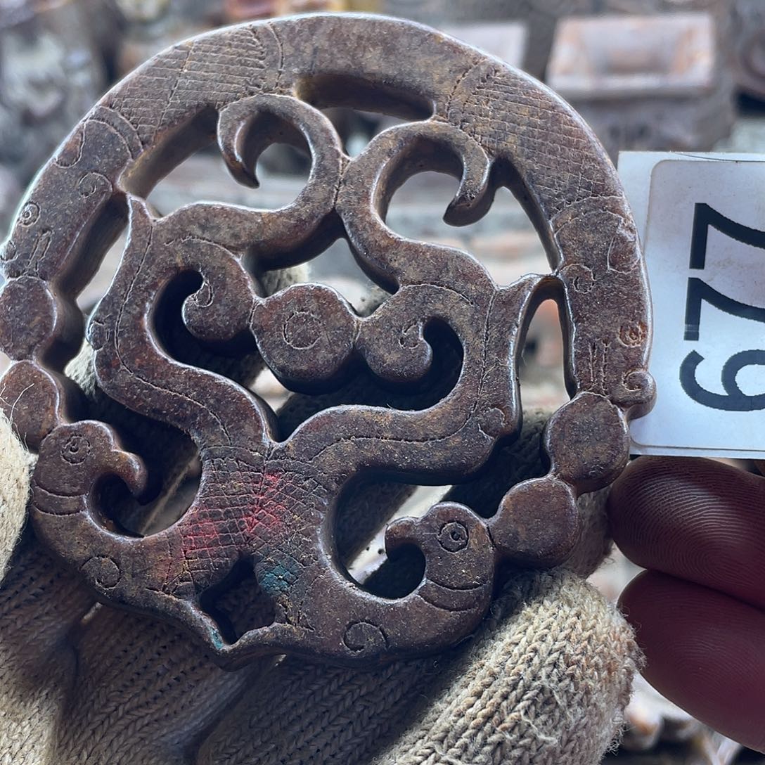 和田玉（糖玉）未镶嵌挂件