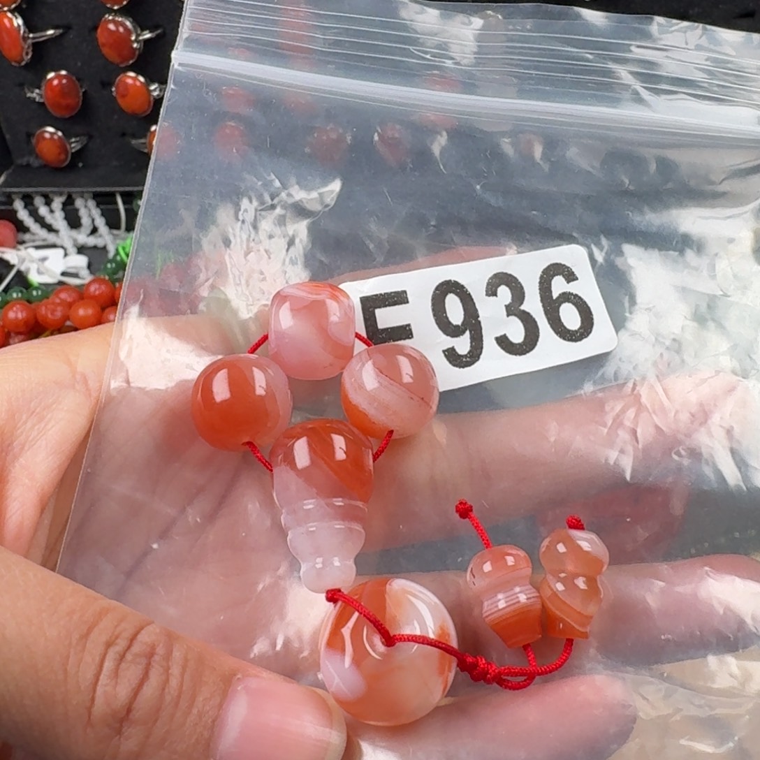 南红玛瑙未镶嵌珠宝奇石14左右