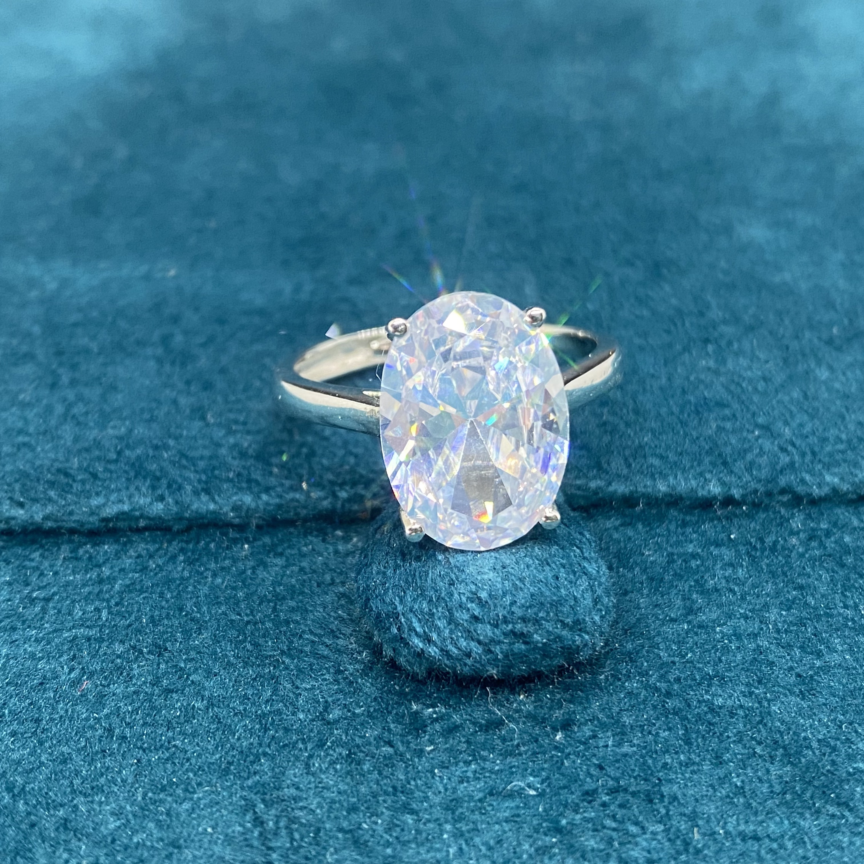 【南非库里南】NFKLN 高端奢华定制 鸽子蛋戒指 544