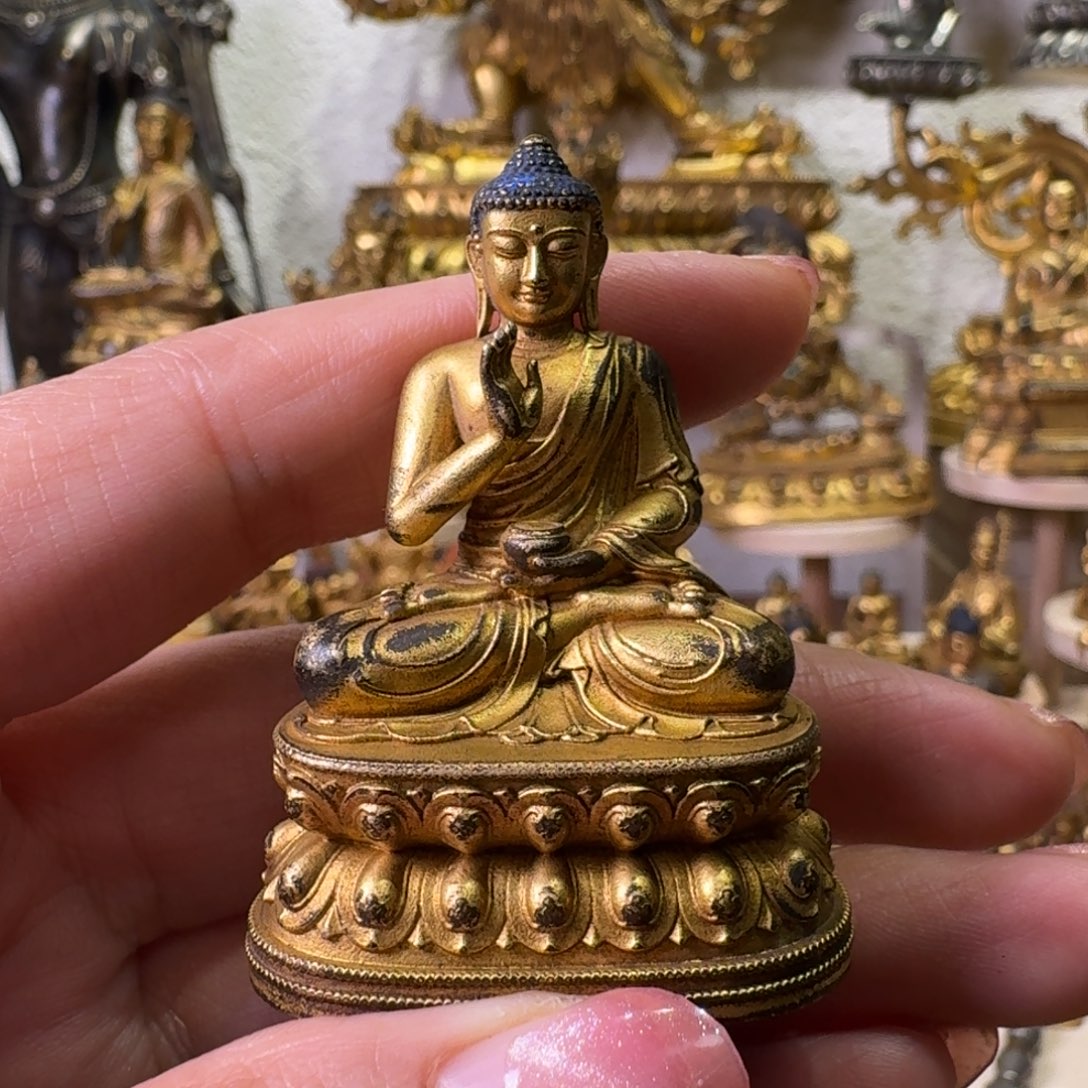 熠***名藏传佛教文化佛像