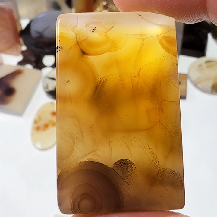 玛瑙/玉髓未镶嵌珠宝半成品