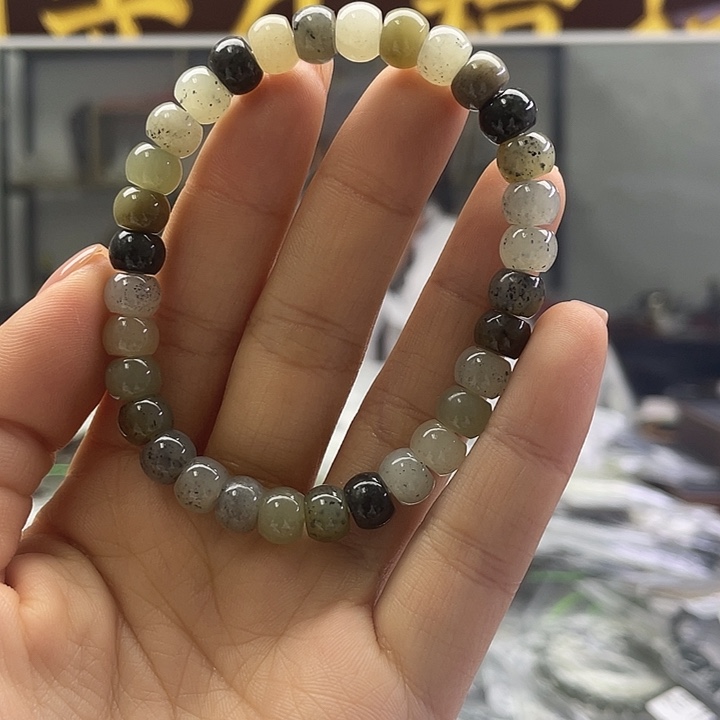 和田玉未镶嵌手链