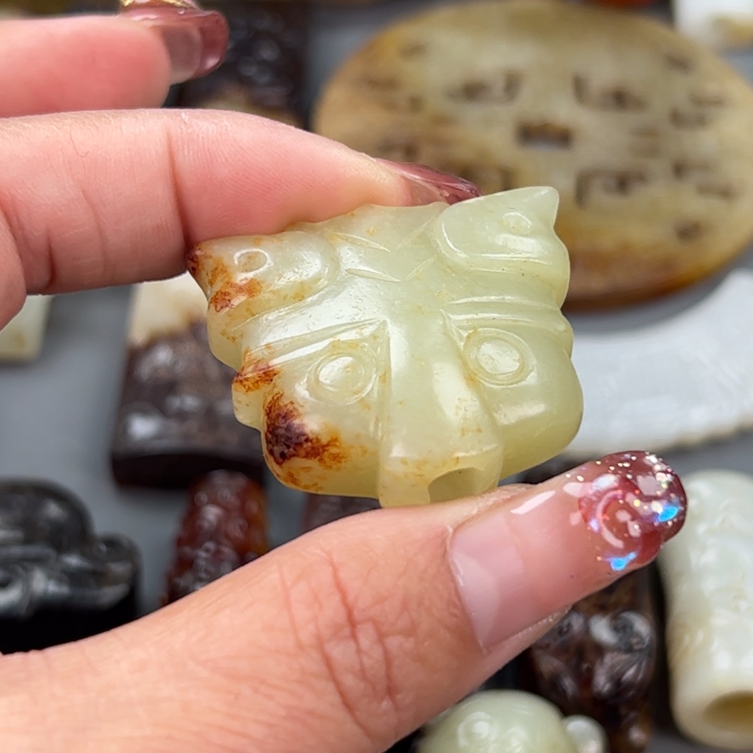 和田玉颈饰未镶嵌用****8