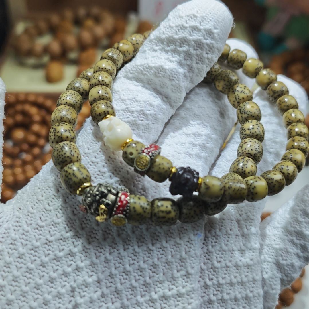 星月菩提手串福利无暇原生态老型带配饰随机发