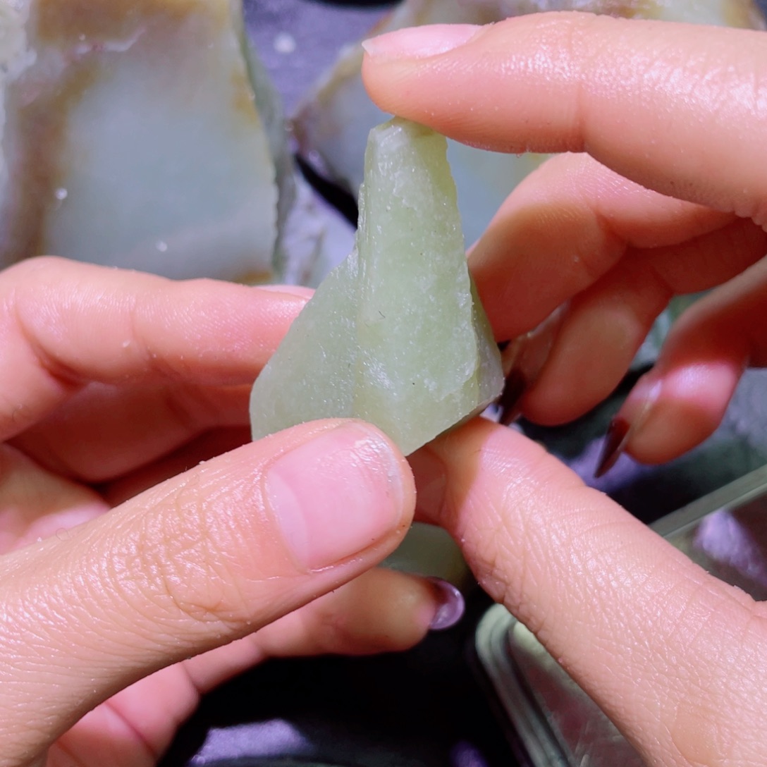 和田玉（糖玉）未镶嵌珠宝半成品