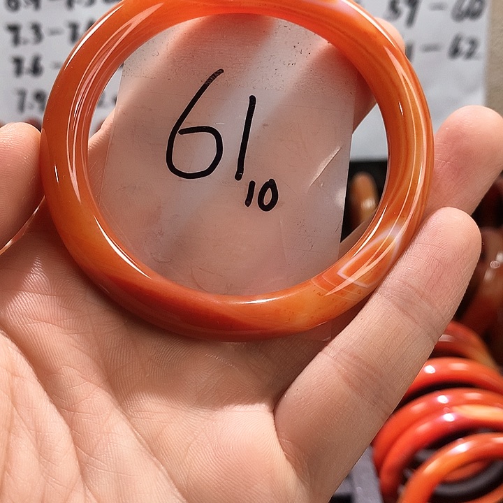 玛瑙/玉髓手镯未镶嵌