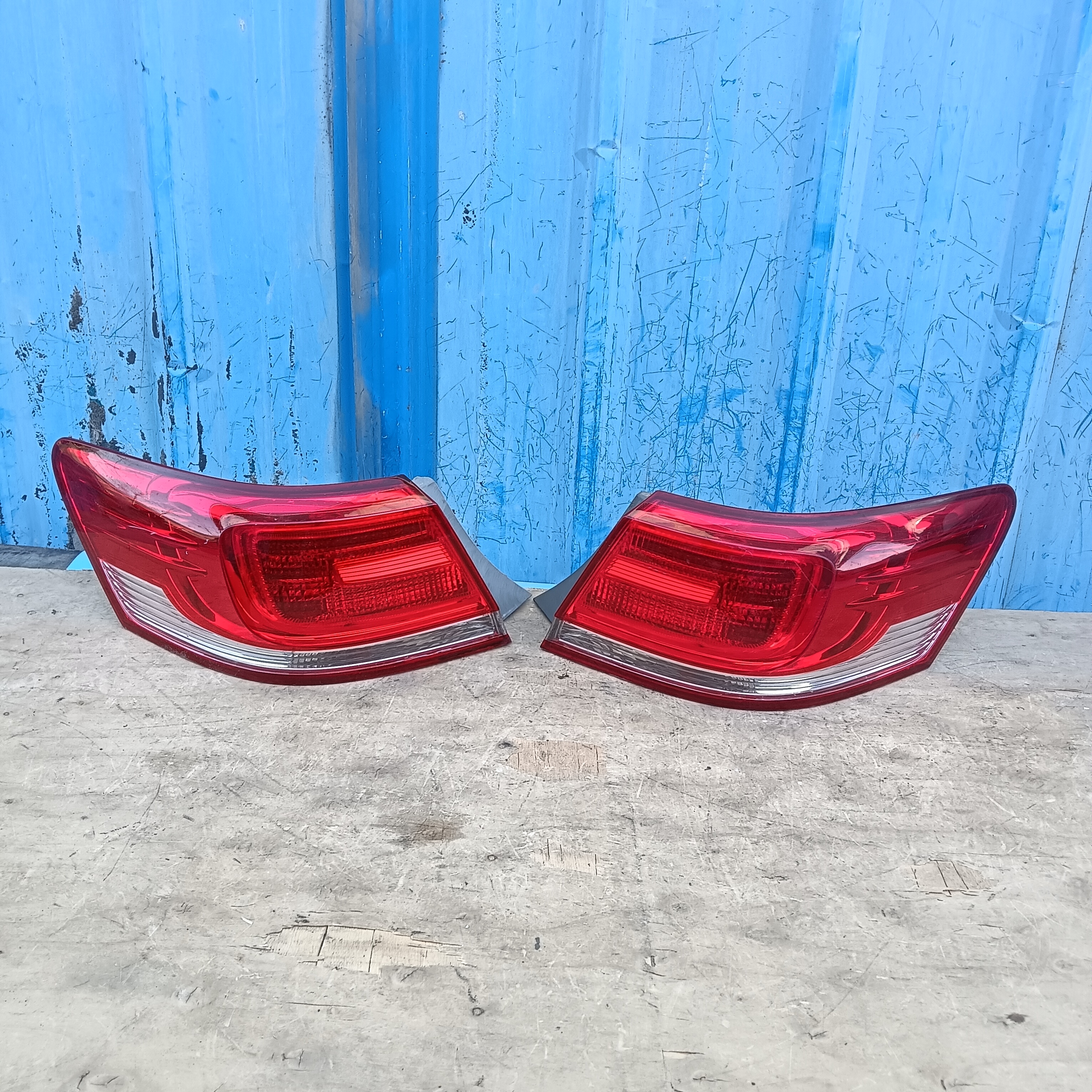 适用于09_11丰田凯美瑞后尾灯刹车灯倒车灯防追尾灯