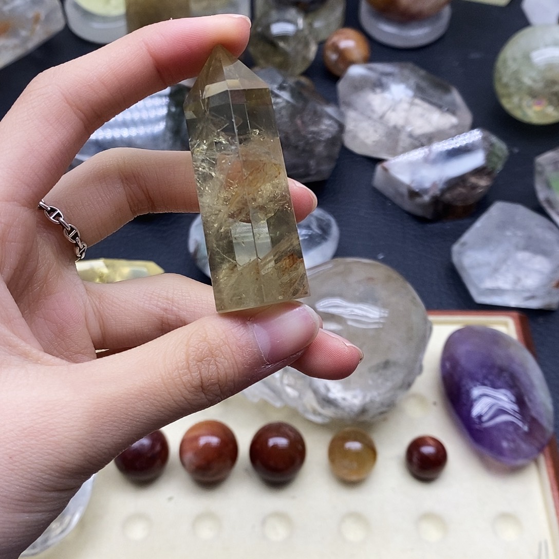 水晶未镶嵌珠宝半成品186水晶石