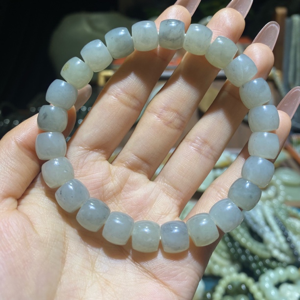新疆和田玉籽青花手串直切