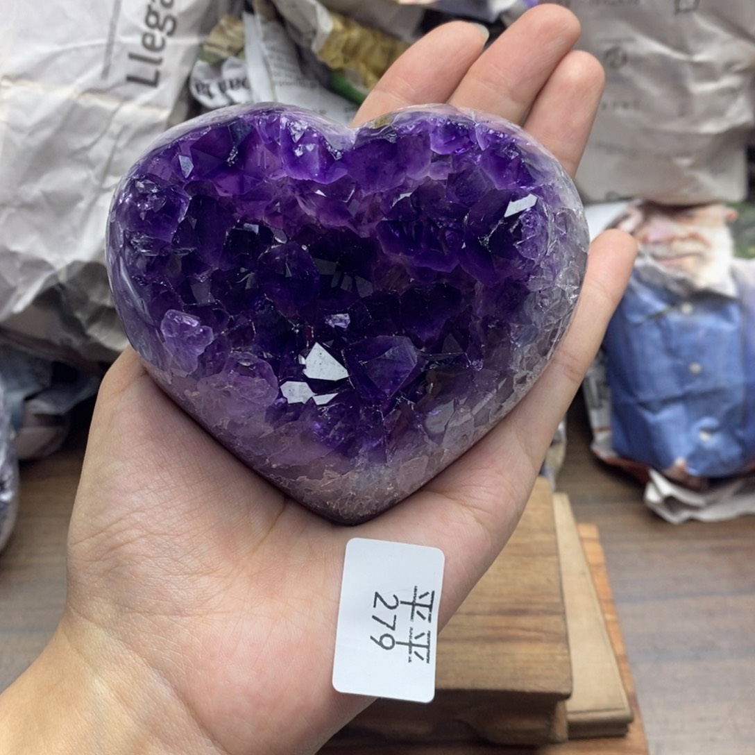 未镶嵌大型摆件（非配饰）紫晶
