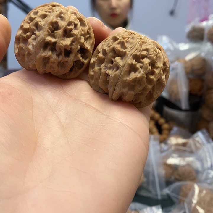 把件文玩核桃39.5苹果老树