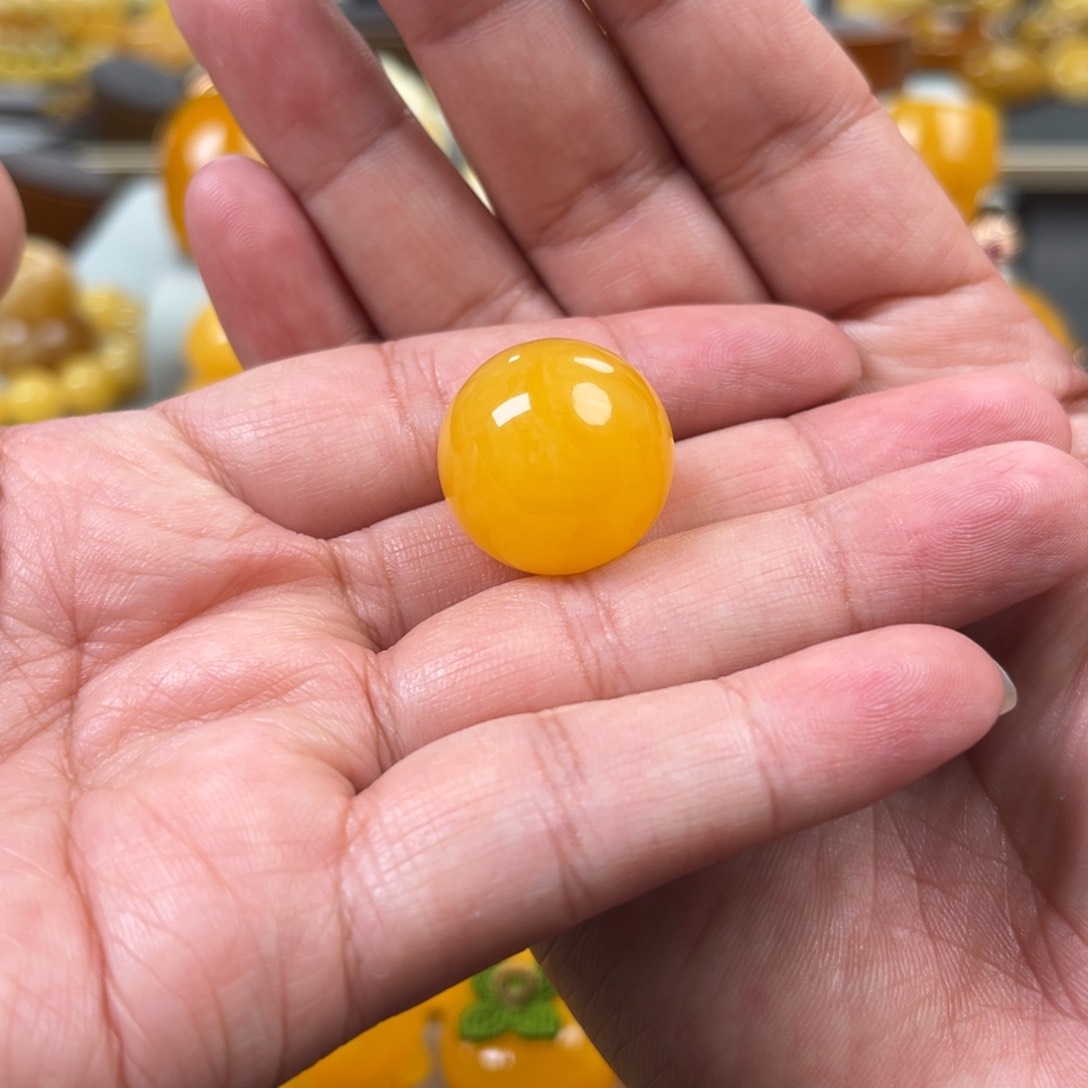 蜜蜡未镶嵌珠宝奇石天*