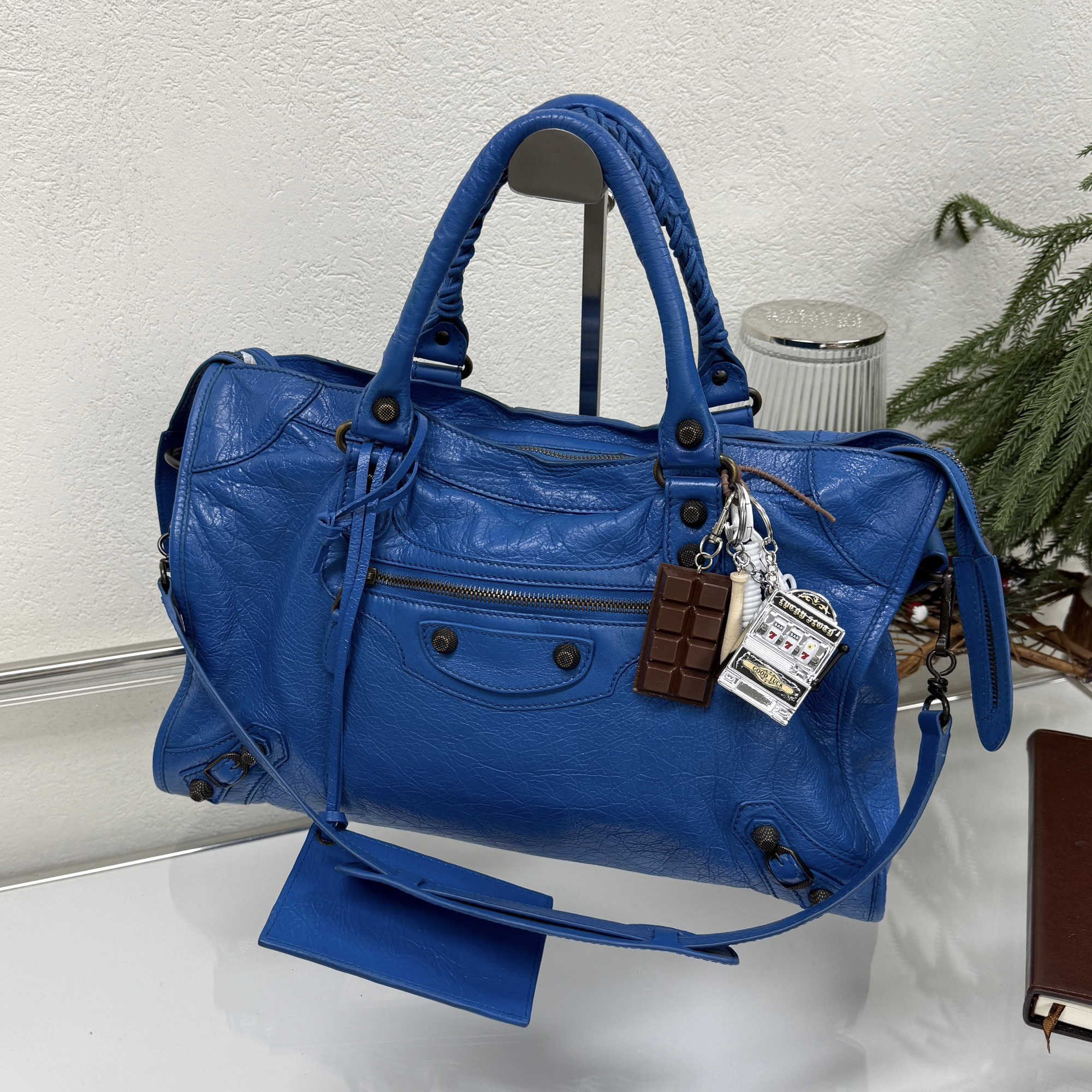 95新 Balenciaga/巴黎世家 复古油蜡皮蓝色枪钉city38中号单肩包