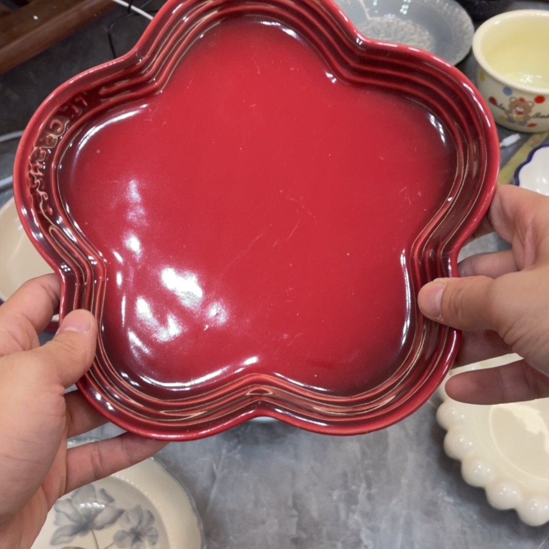 陶瓷微瑕餐具介意勿拍，满18飞！