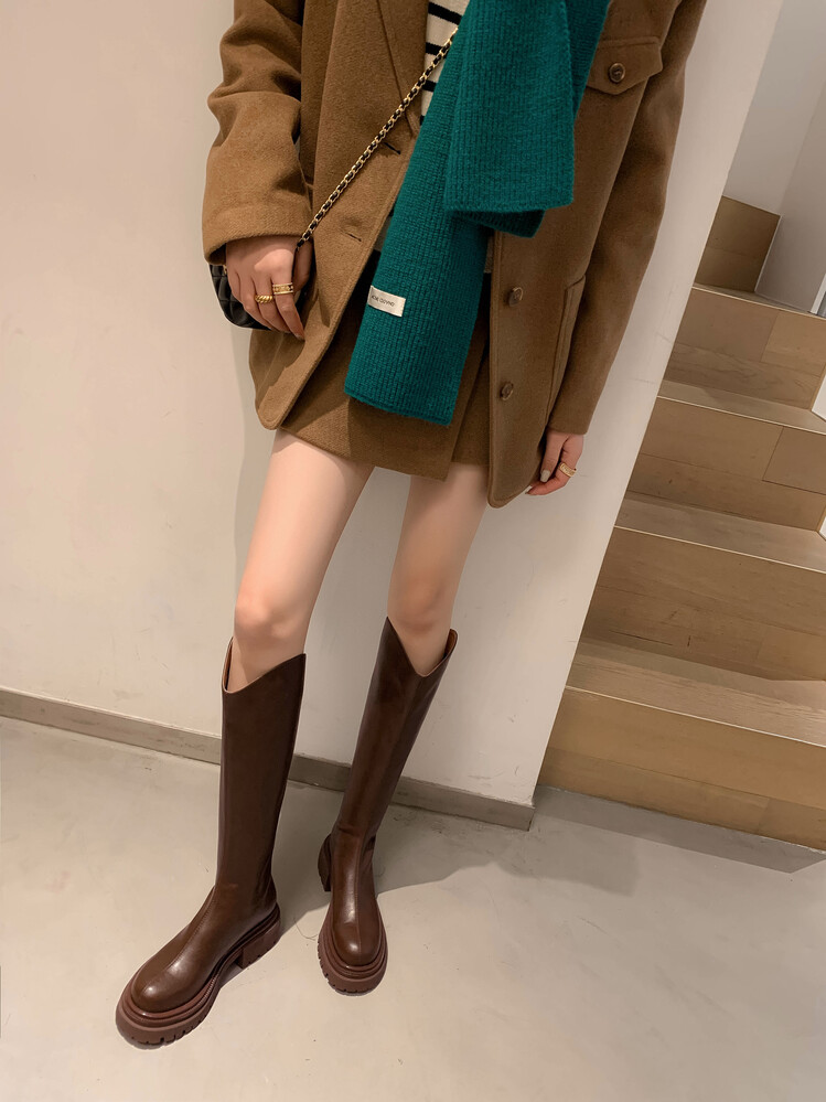美拉德爆款厚底显瘦长靴2024长筒靴新款V口骑士靴