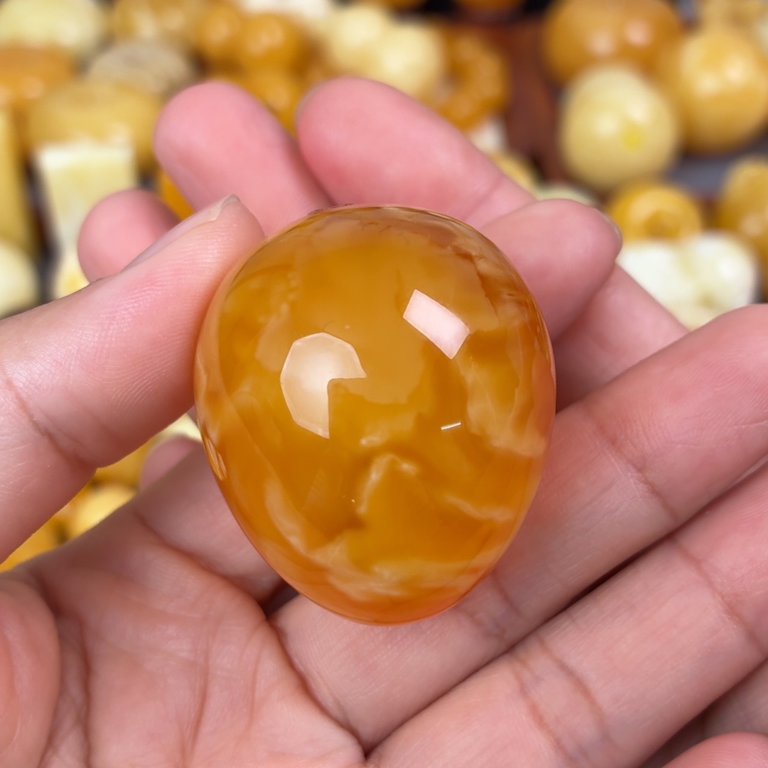 蜜蜡未镶嵌吊坠(不含链)橘红立体水滴