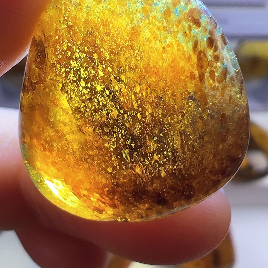 琥珀裸石未镶嵌琥珀雨花