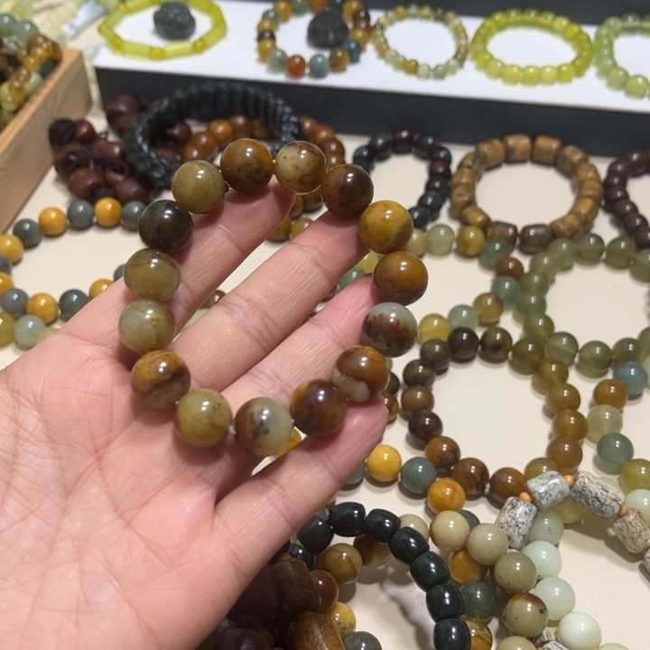 蛇纹石玉未镶嵌手链卡14