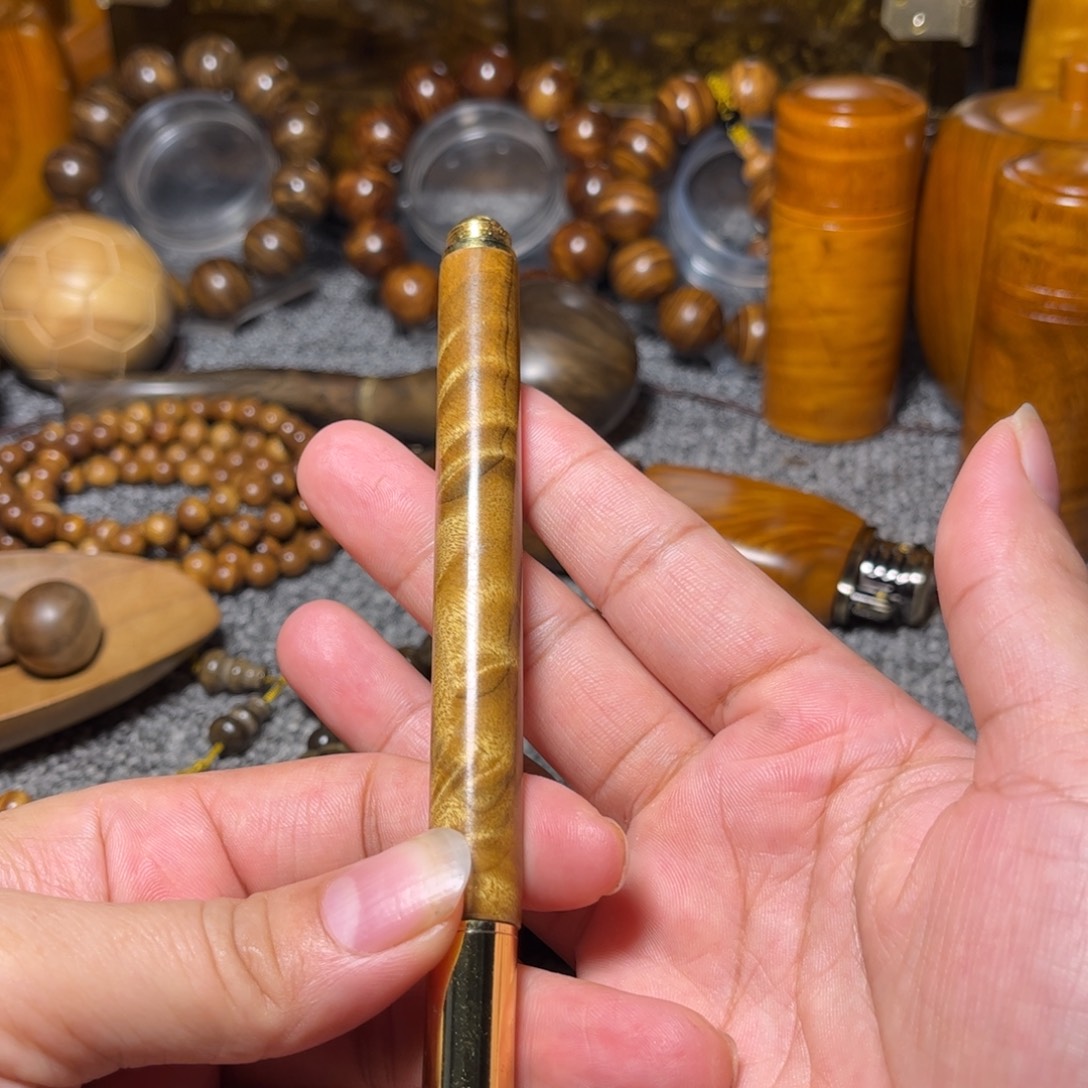 金丝楠花纹圆珠笔