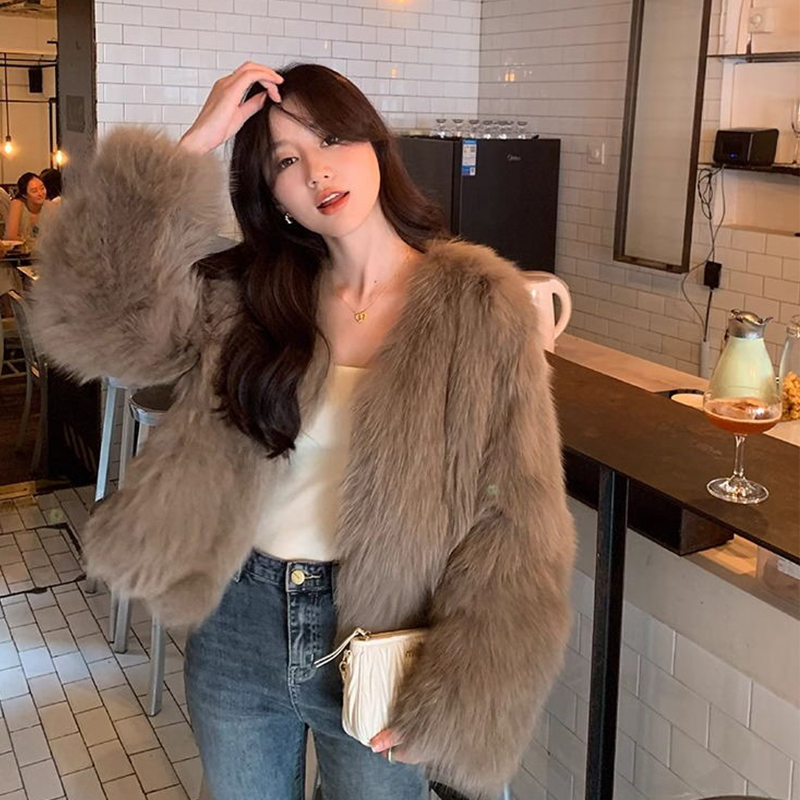 2025秋冬新款托斯卡纳毛毛外套短款韩版草草时尚百搭外@2