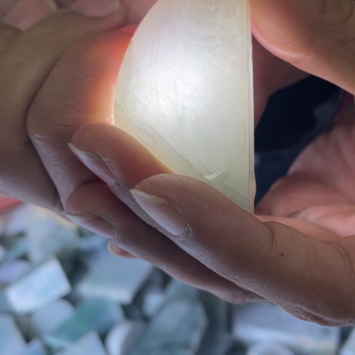 定制翡翠未镶嵌翡翠