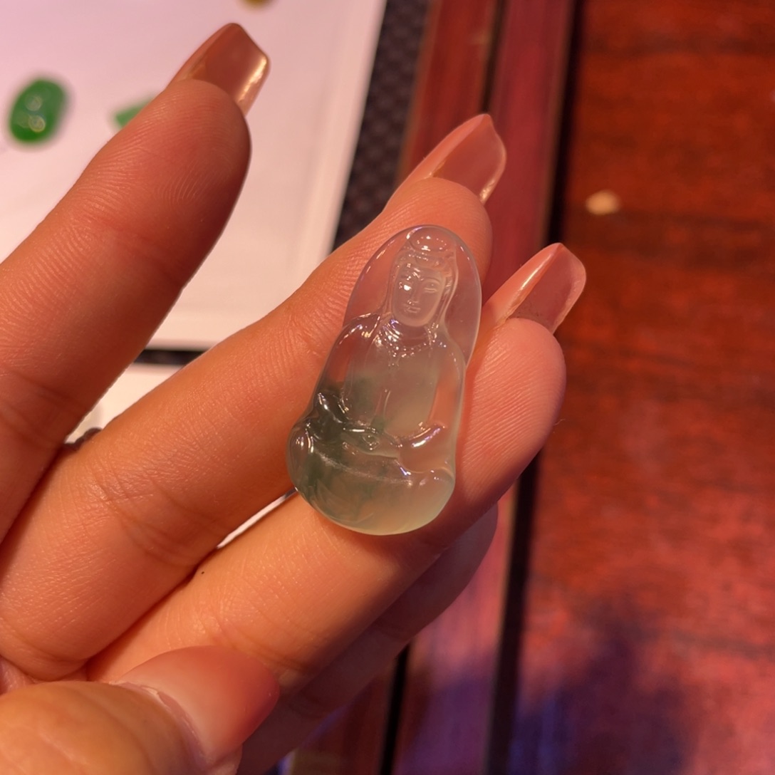 未镶嵌定制翡翠观音