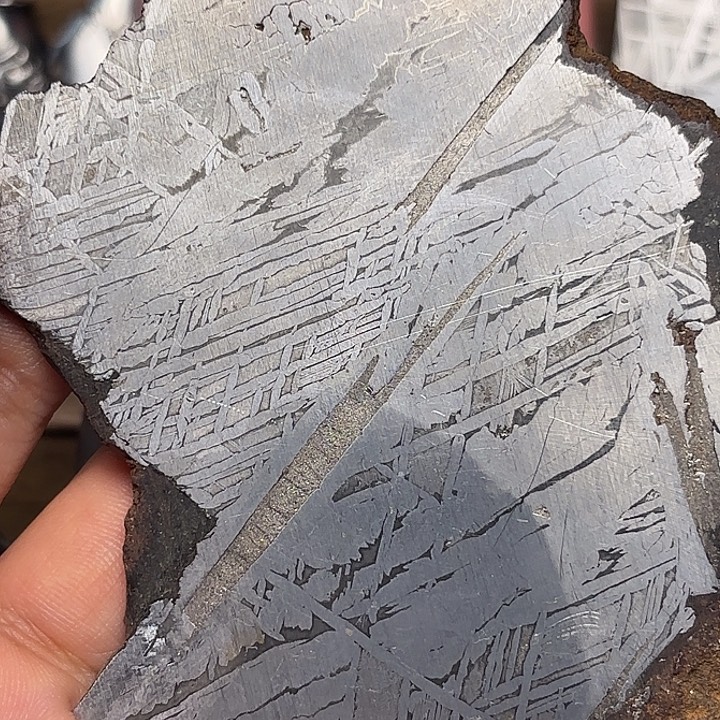 辛***鹏花岗石铁合金星星