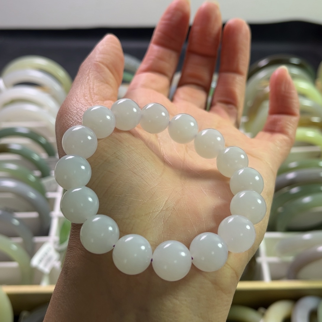 和田玉手链未镶嵌