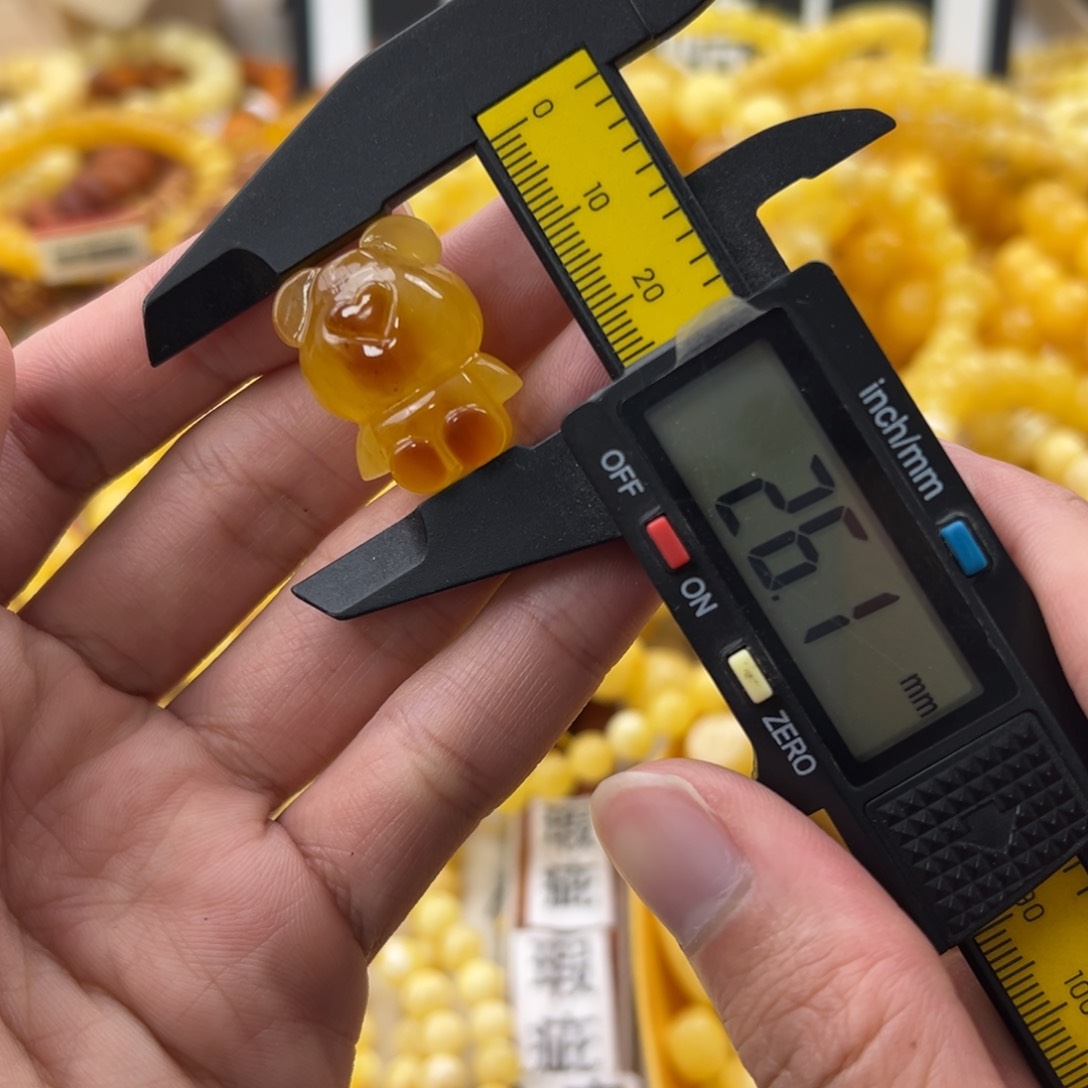 琥珀珠宝奇石未镶嵌