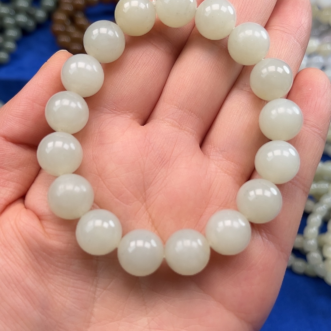 和田玉未镶嵌手链