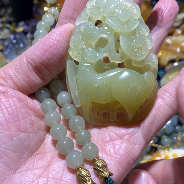 岫玉岫玉吊坠未镶嵌