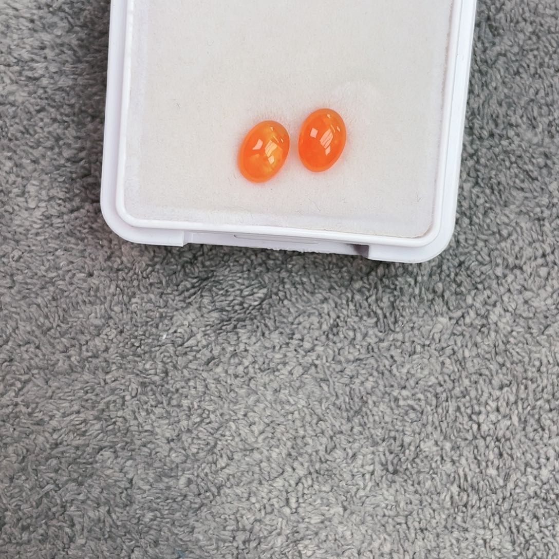 欧泊裸石未镶嵌一对