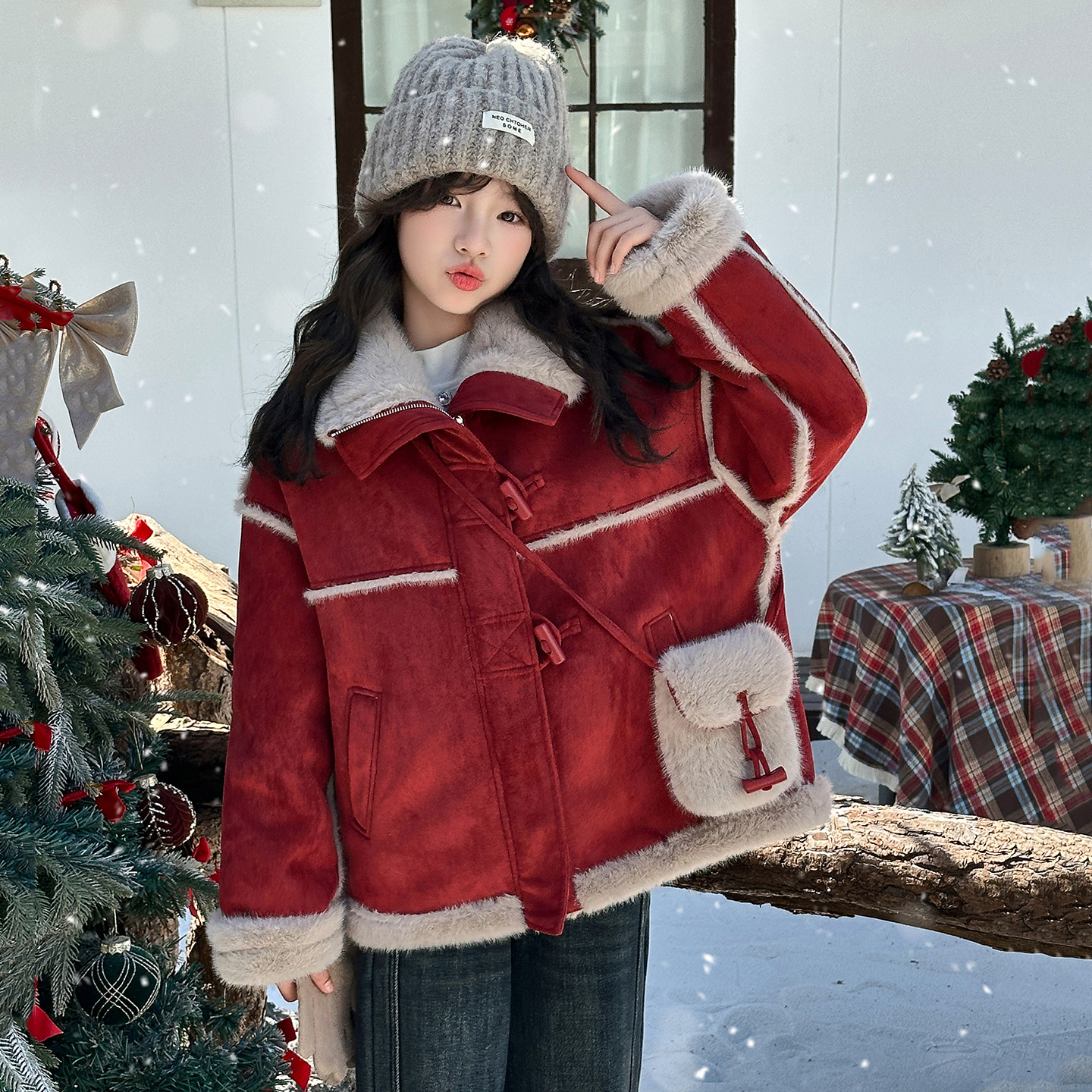 女童撞色毛领翻领派克服棉衣2025冬季年货加绒加厚一体绒短款外套