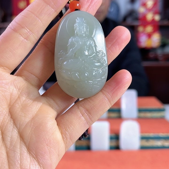 和田玉吊坠未镶嵌