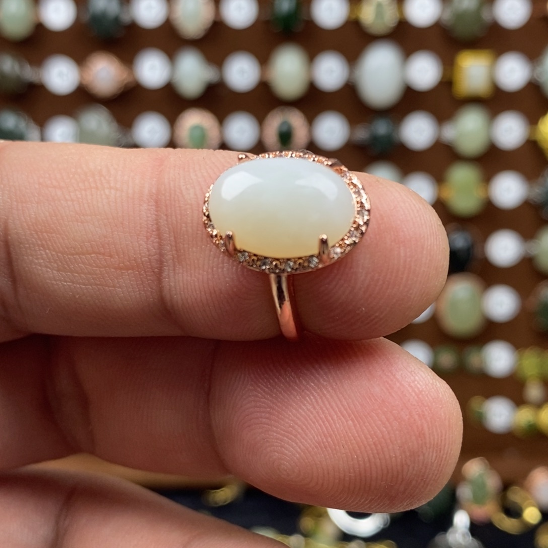 和田玉（白玉）戒指合金