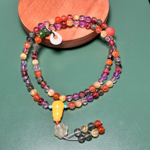 D81 天然水晶*和田玉*琥珀蜜蜡手链（多样性发其一）