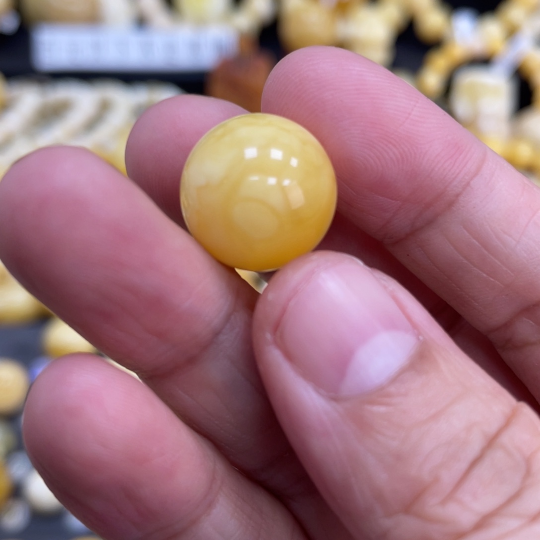 琥珀珠宝奇石未镶嵌15.7mm