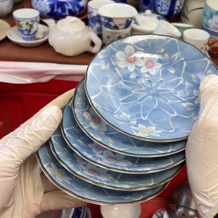 陶他家瓷器真美…开播了