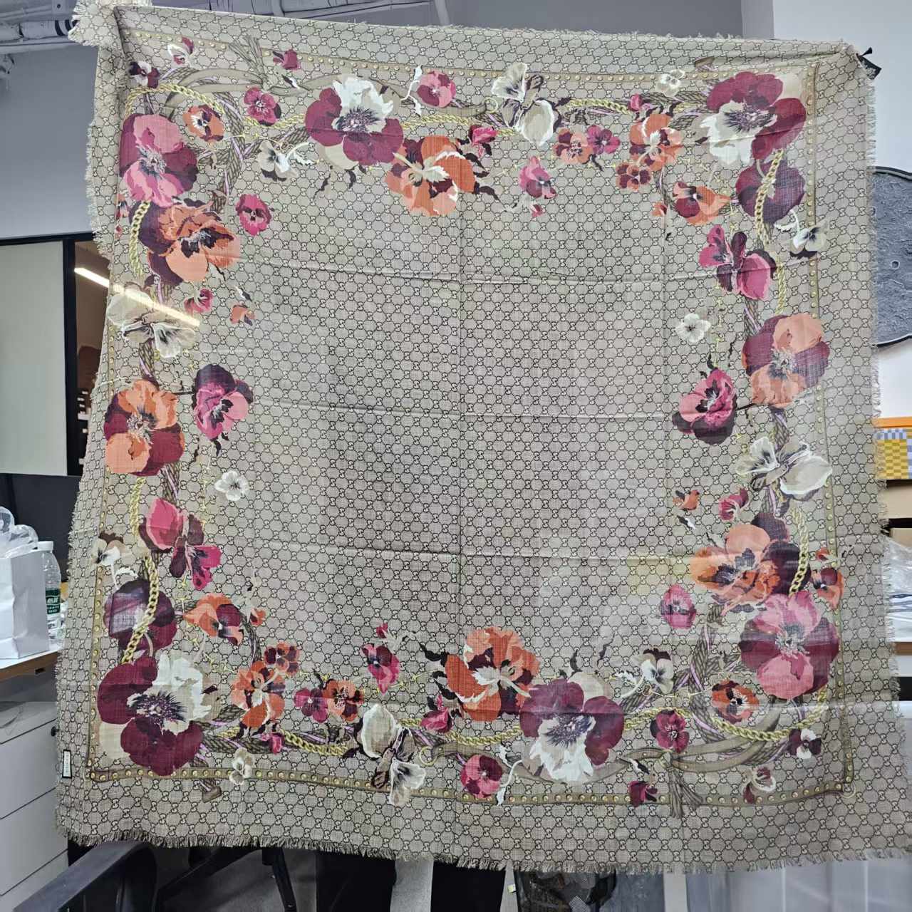 99新 GUCCI/古驰 海囤J/古驰/大丝巾/css26575