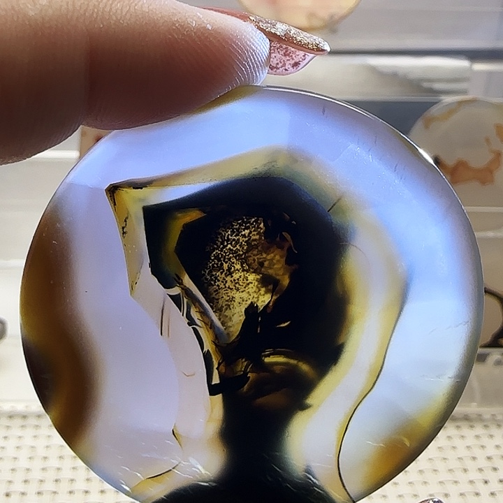 玛瑙/玉髓未镶嵌珠宝奇石