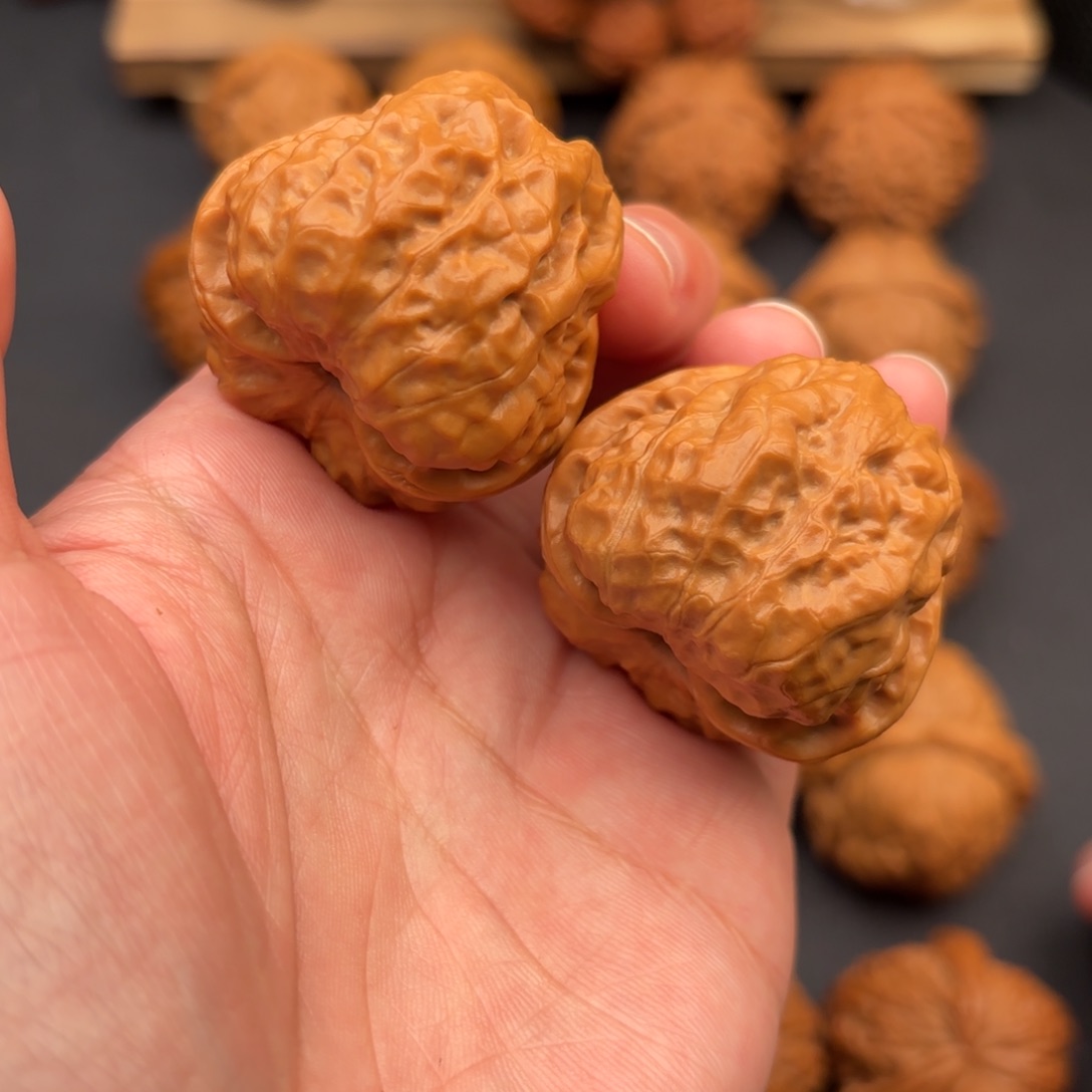 文玩核桃把件肉蛙39