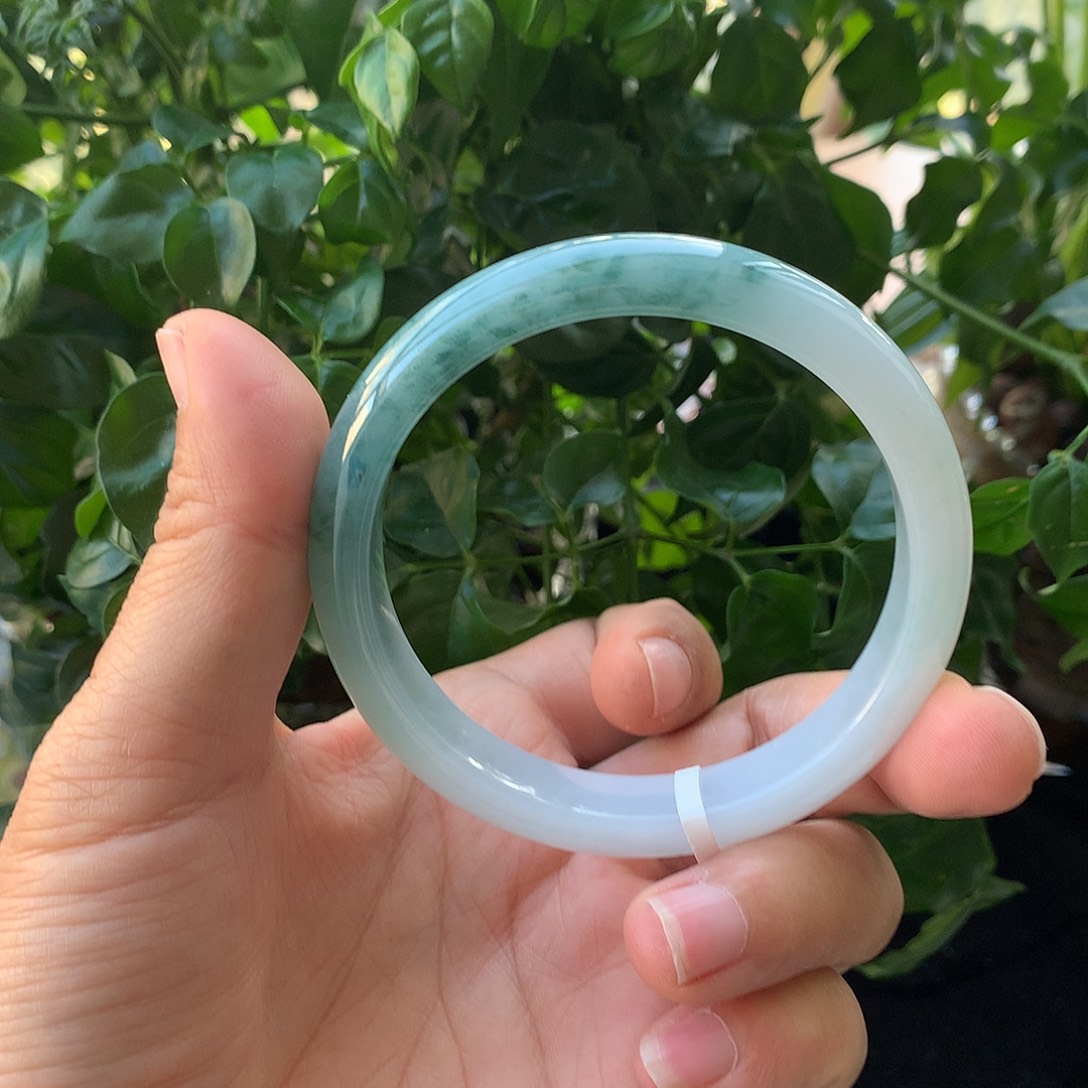 翡翠未镶嵌手镯6号