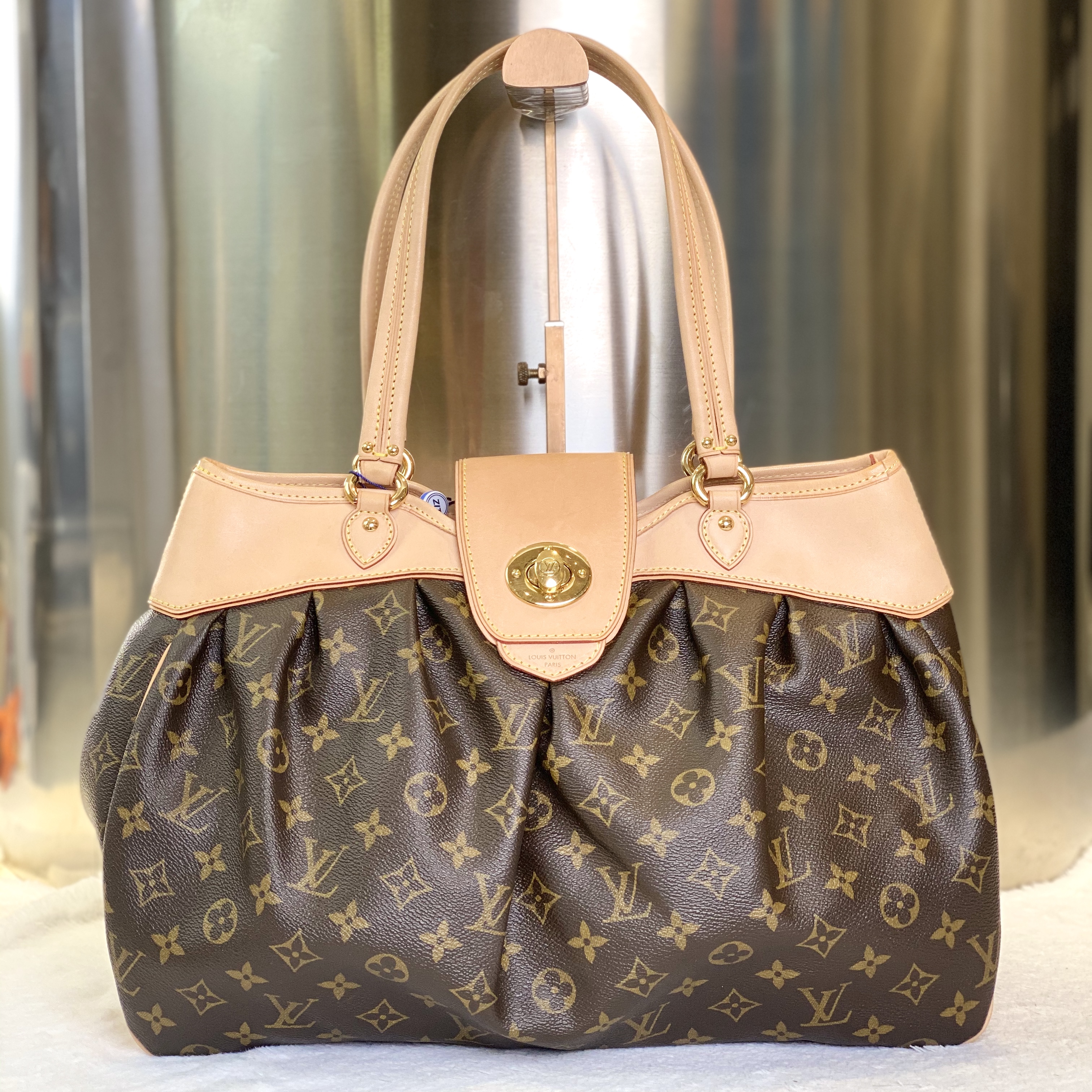 99新 LouisVuitton/路易威登 古有98新LV老花金豆单肩包2600