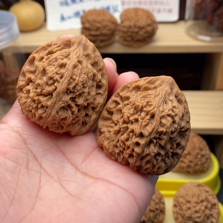 吊坠文玩核桃正三角高炮424145尺2120