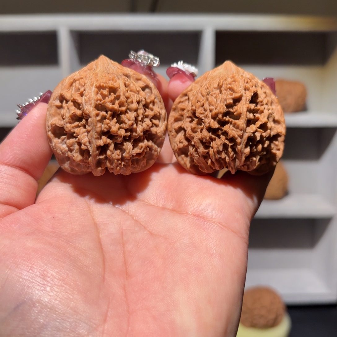 时***@文玩核桃把件44 全品满天星